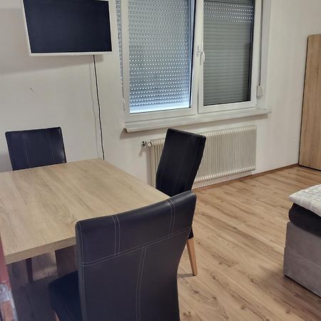 Schoene 2 Zimmer Wohnung Im Herzen Von Gleisdorf Buitenkant foto