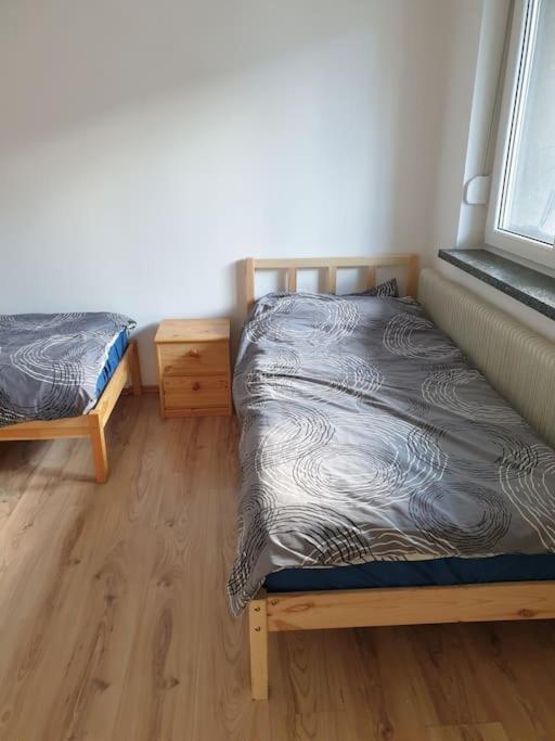 Schoene 2 Zimmer Wohnung Im Herzen Von Gleisdorf Buitenkant foto