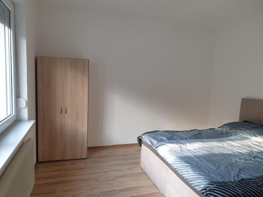 Schoene 2 Zimmer Wohnung Im Herzen Von Gleisdorf Buitenkant foto