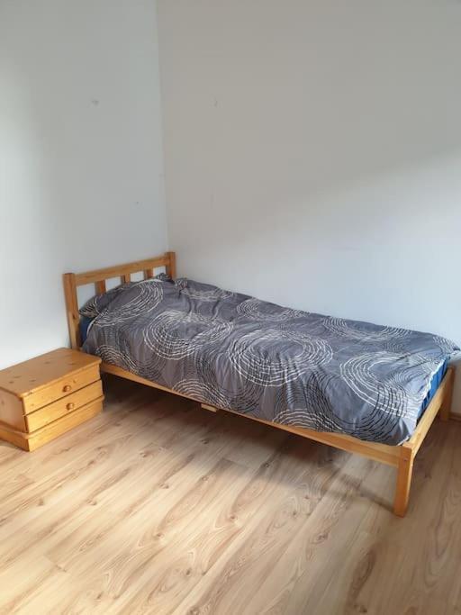 Schoene 2 Zimmer Wohnung Im Herzen Von Gleisdorf Buitenkant foto